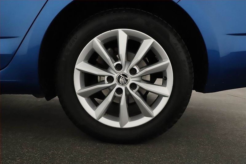 Škoda Octavia (2016) 1.6 TDI, Tempomat - fotka 16 z 16