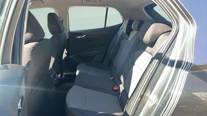 Škoda Fabia Selection 1,0MPI 59kW MT5/4547 - fotka 7 z 26
