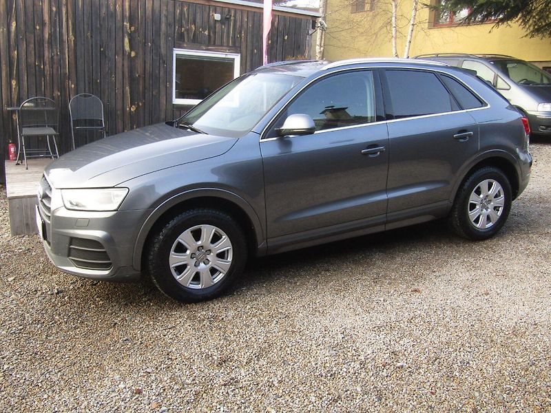 Audi Q3 (2016) 1.4 TFSI 110kW - fotka 2 z 44