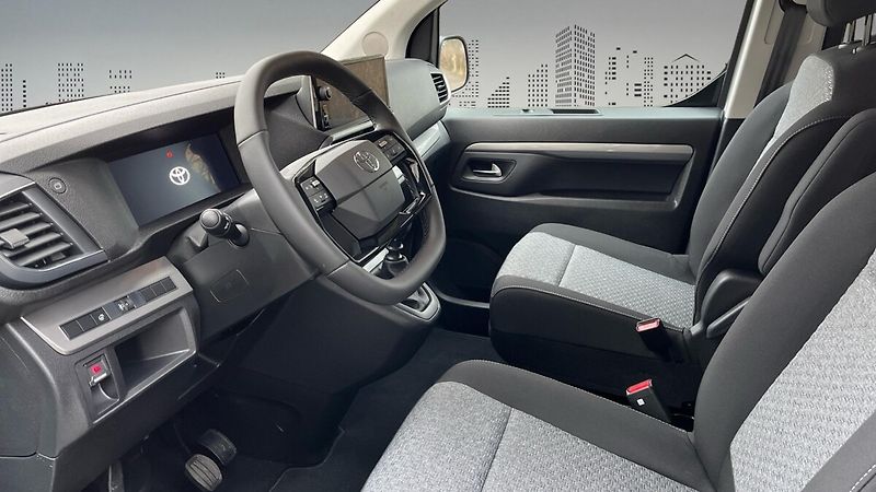 Toyota ProAce Verso 2,0D 6MT Family 8S - fotka 5 z 8