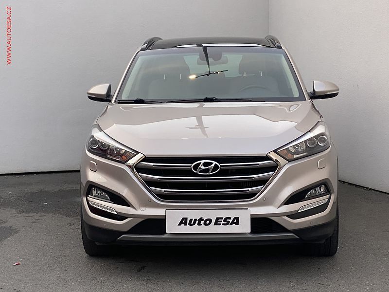 Hyundai Tucson (2017) 2.0 CRDi 4x4, ČR, Style - fotka 2 z 19