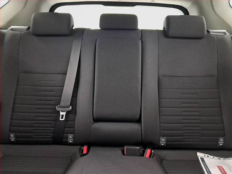 Toyota Auris (2016) Hybrid, Automat, Serv.kniha - fotka 10 z 18