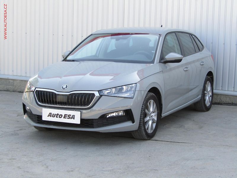 Škoda Scala (2022) 1.0 TSi, ČR, Ambition, DSG - fotka 3 z 20