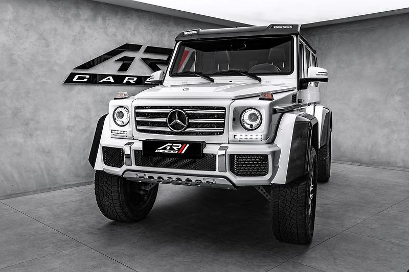 Mercedes-Benz Třídy G 4x4 2 AMG Designo Carbon - fotka 3 z 29