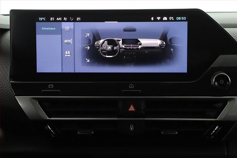 Citroën C4 (2023) 1.2 PureTech, Automat - fotka 14 z 17
