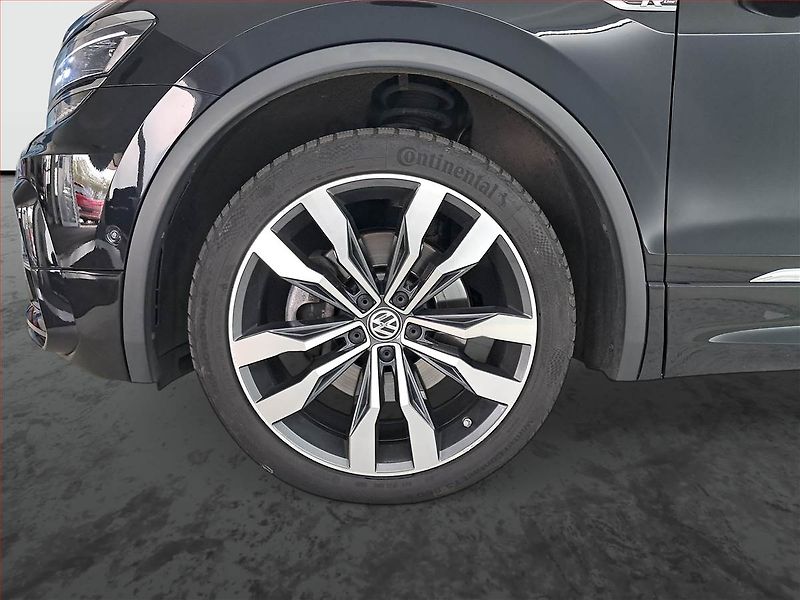 Volkswagen Tiguan Allspace (2019) R-Line 2.0 BiTDI - fotka 15 z 18