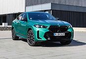Nově zlevněná auta - BMW X6.
