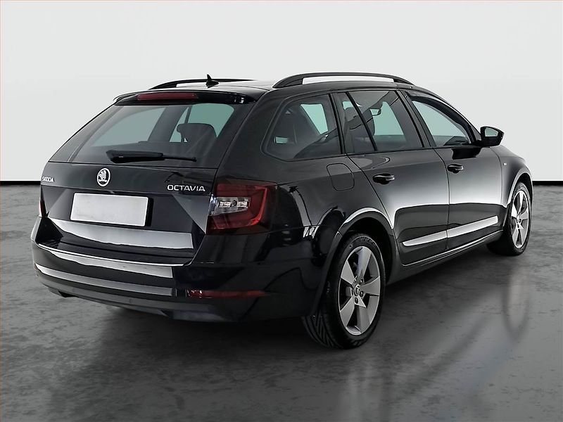 Škoda Octavia (2018) 1.6 TDI, Automat, Navi - fotka 5 z 17