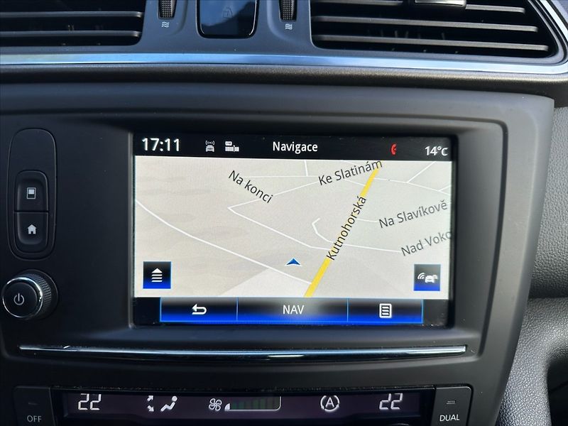 Renault Kadjar 1,2 TCe 96KW-CZ-SERVIS!! - fotka 31 z 39