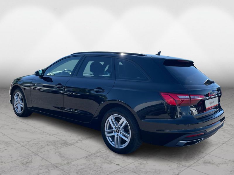 Audi A4 Avant 35 TDi - fotka 7 z 27
