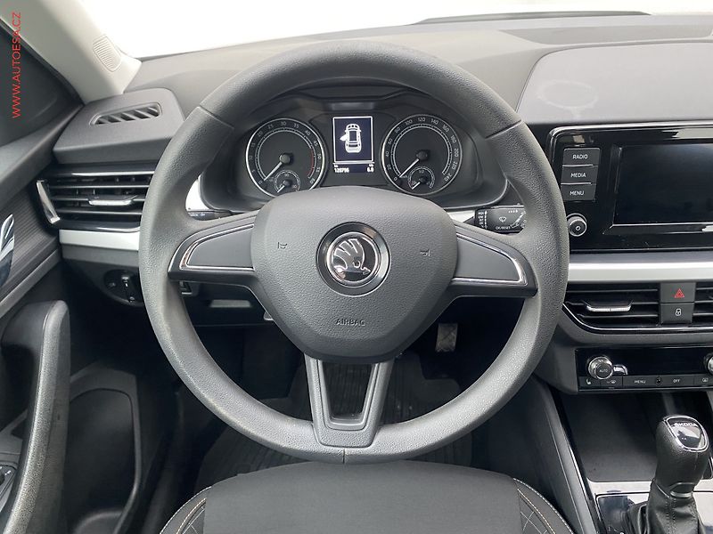 Škoda Kamiq (2020) 1.6 TDI, ČR, Ambition, DSG - fotka 11 z 19