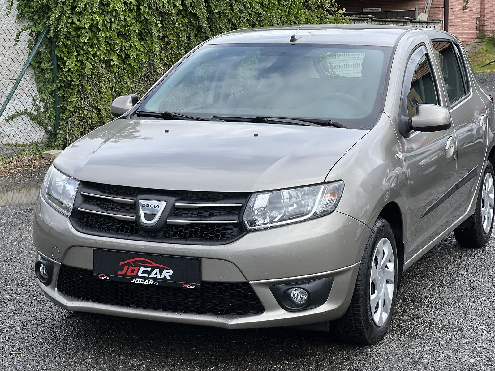 Dacia Sandero 1.2i 16v KLIMA KOUPENO V ČR