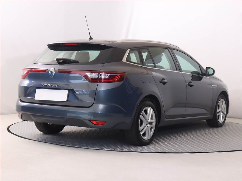 Renault Mégane (2018) Zen 1.6 SCe, Tempomat - fotka 5 z 16