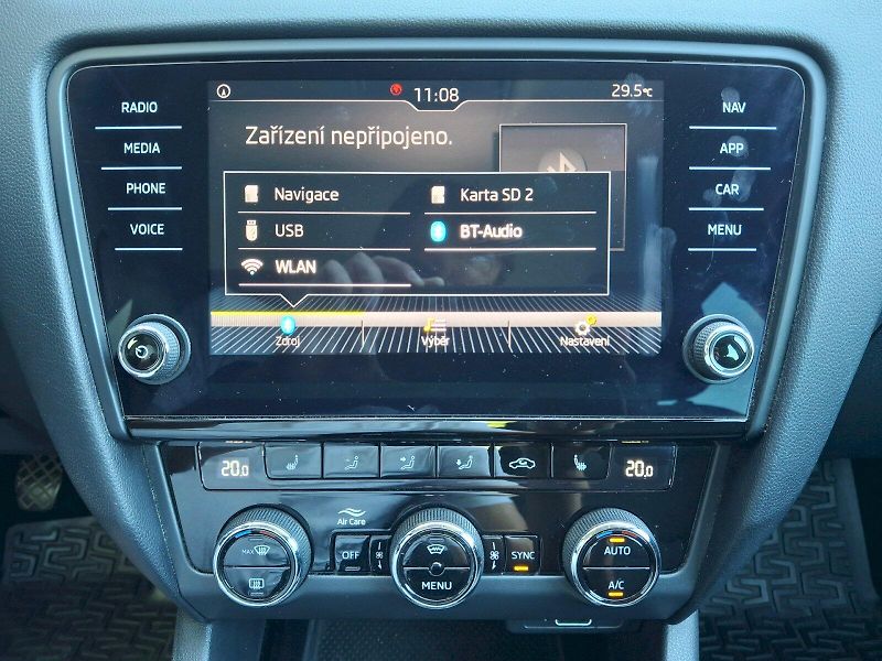 Škoda Octavia (2018) Combi Style Plus 4x4 2,0TDi 11 - fotka 20 z 32