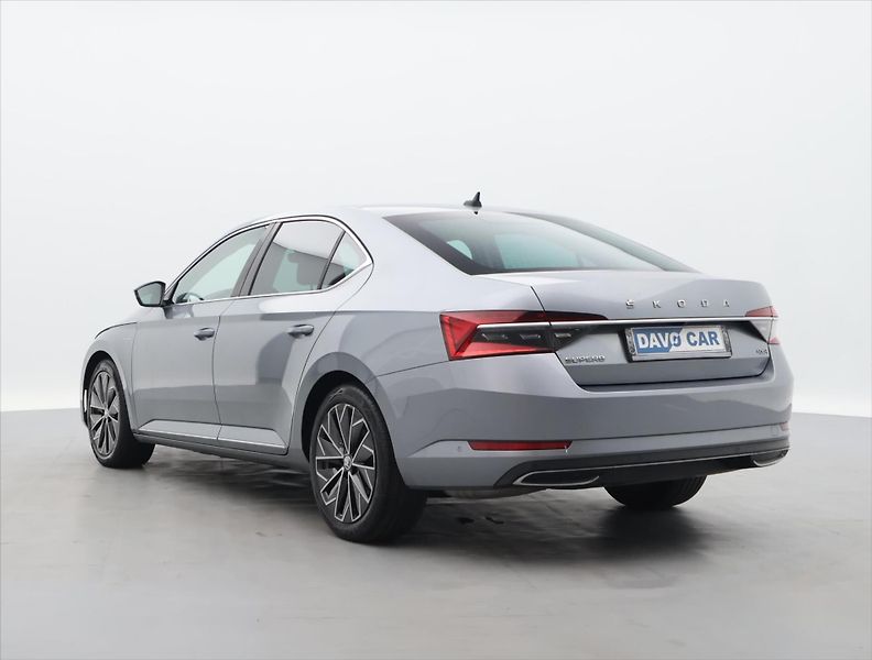 Škoda Superb 2,0 TDI 140kW DSG 4x4 L&K DPH - fotka 5 z 39