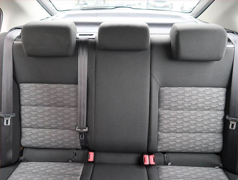 Škoda Octavia (2012) 2.0 TDI, Tempomat - fotka 10 z 15