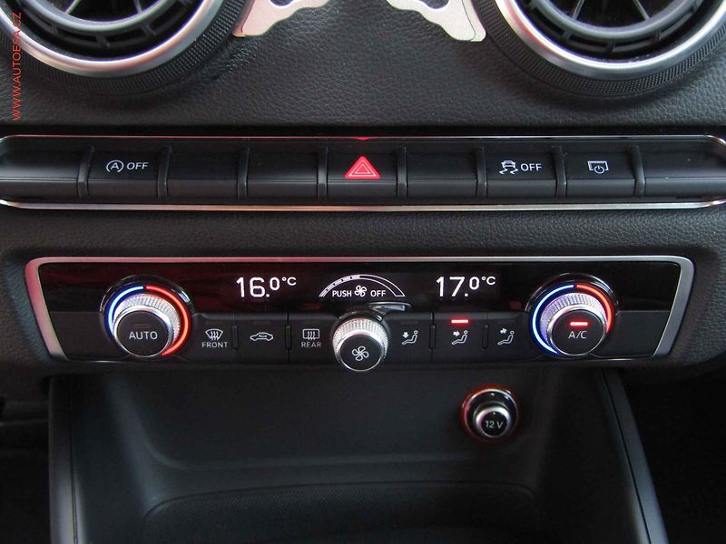 Audi A3 (2013) 1.4 TFSi, AT, navi, park - fotka 16 z 18