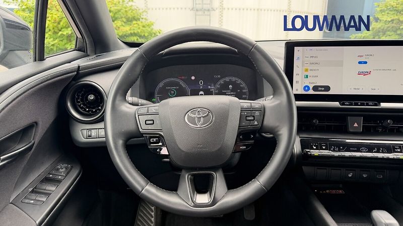Toyota C-HR 1.8L HEV CVT  Style - fotka 6 z 26