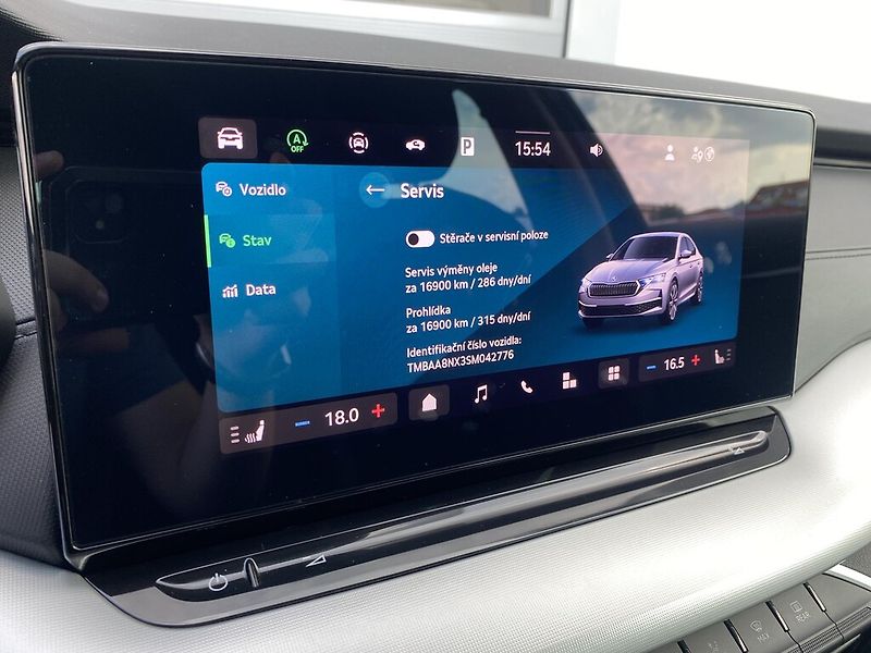 Škoda Octavia 1,5 TSI 85 kW Selection - fotka 19 z 28