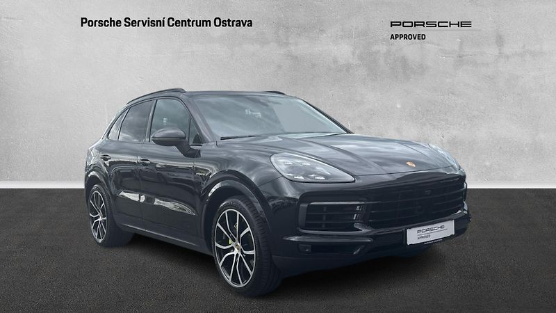 Porsche Cayenne E-HYBRID - fotka 4 z 24
