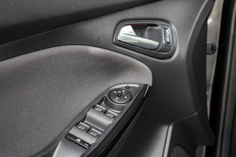 Ford Focus - fotka 10 z 22