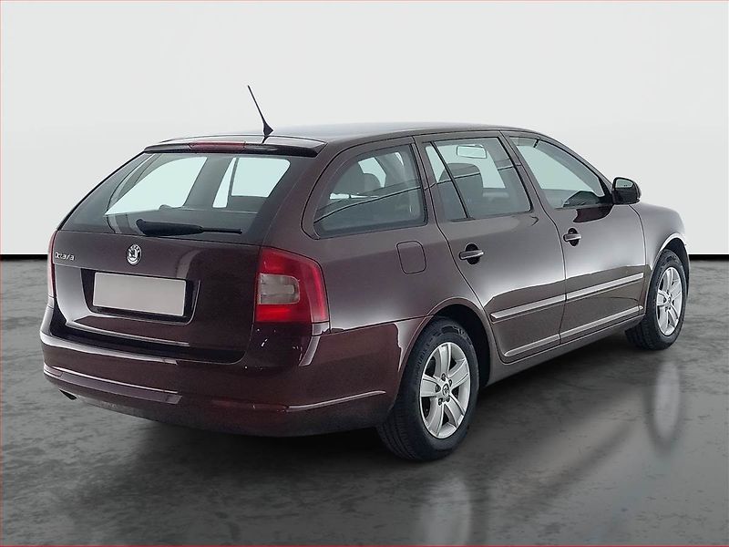 Škoda Octavia (2011) 1.6 TDI, nová STK - fotka 5 z 15