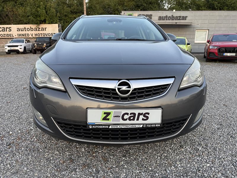 Opel Astra 1.7CDTi 81kW Xenony ČR - fotka 2 z 17