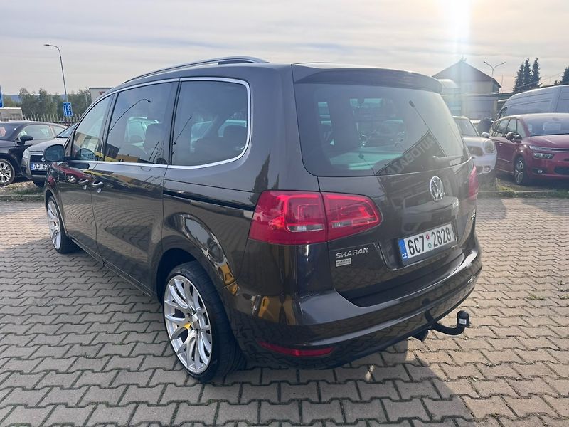 Volkswagen Sharan (2014) 2,0 TDI 130 KW ROZVODY 2. MAJ - fotka 4 z 45
