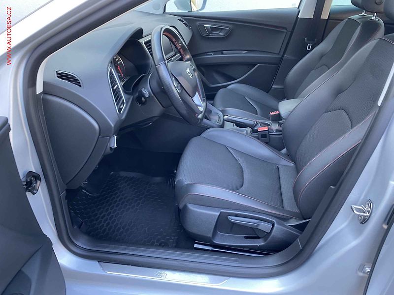 Seat Leon (2016) 1.8 TSi, LED, park.čidla - fotka 9 z 16