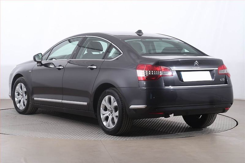 Citroën C5 (2012) Exclusive 2.0 HDi, Automat - fotka 4 z 23