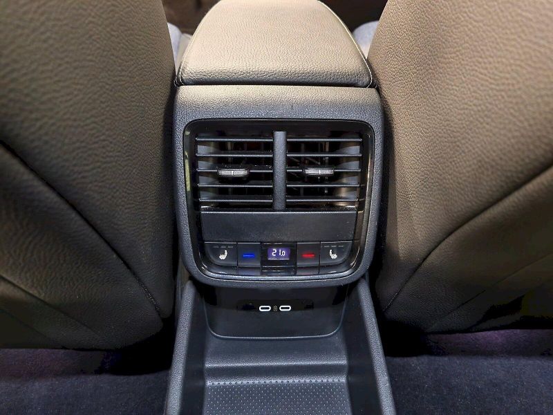 Škoda Octavia (2025) 2.0 TSI 150 kW DSG 4x4 Sportli - fotka 28 z 34