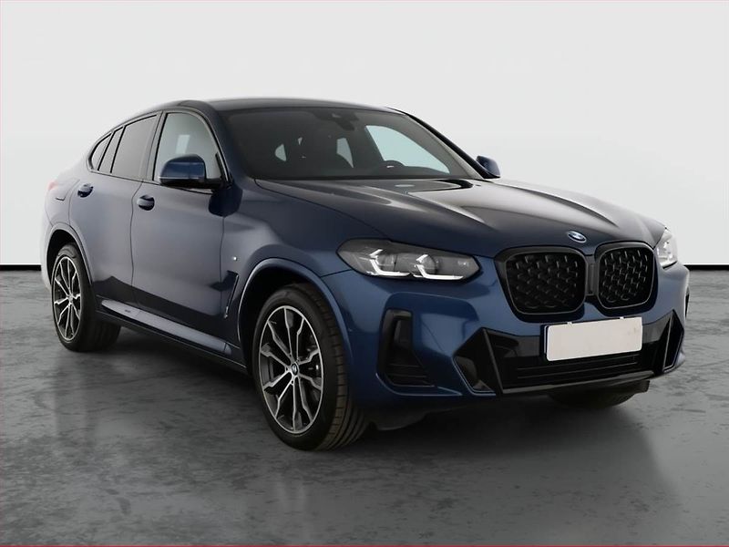BMW X4 (2024) xDrive20i - fotka 1 z 25