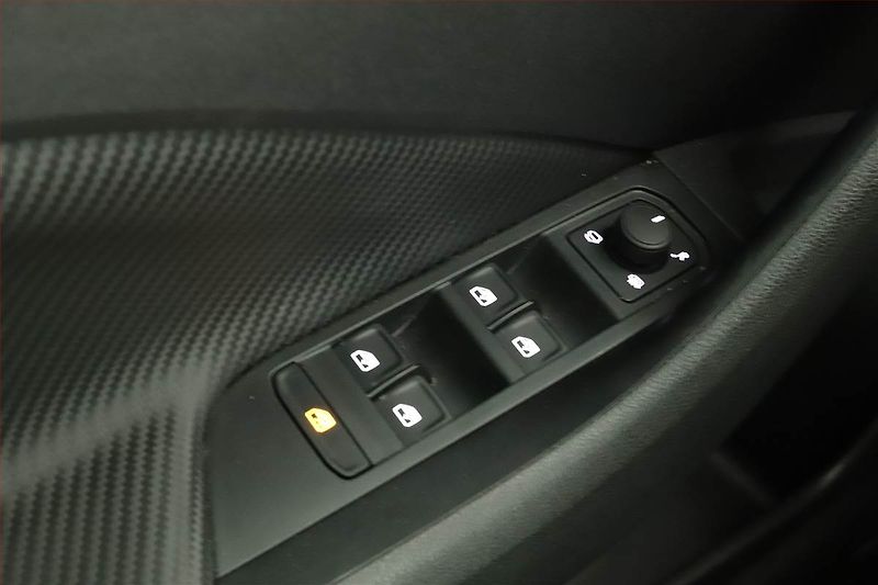 Škoda Scala (2026) 1.0 TSI, Monte Carlo - fotka 11 z 17