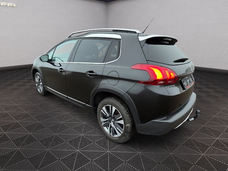 Peugeot 2008 (2017) Allure 1.6Hdi 88kw - fotka 5 z 24