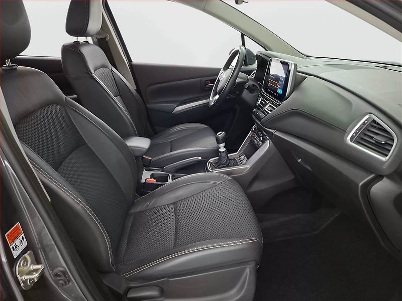 Suzuki SX4 S-Cross (2023) 1.4 BoosterJet - fotka 9 z 21