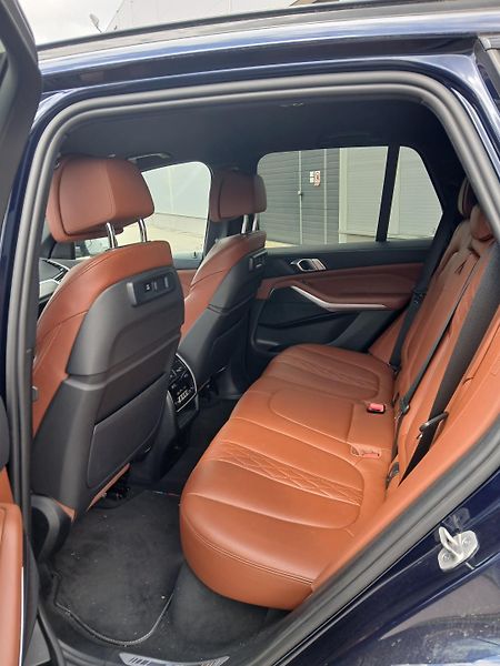 BMW X5 (2022) - fotka 17 z 25