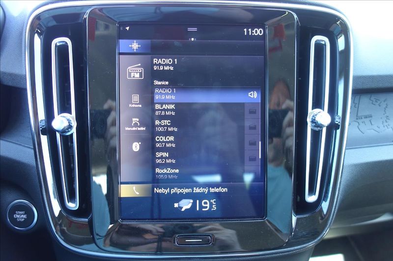 Volvo XC40 2,0 D3 110KW, MANUAL, FWD. - fotka 22 z 37