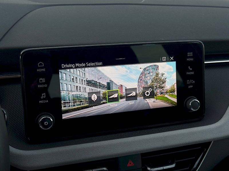 Škoda Scala (2025) 1.0 TSI 85 kW DSG TopSelection - fotka 14 z 23
