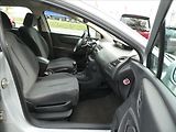 Citroën C4 1,6 i 80kW 2x kola, serviska - náhled 17