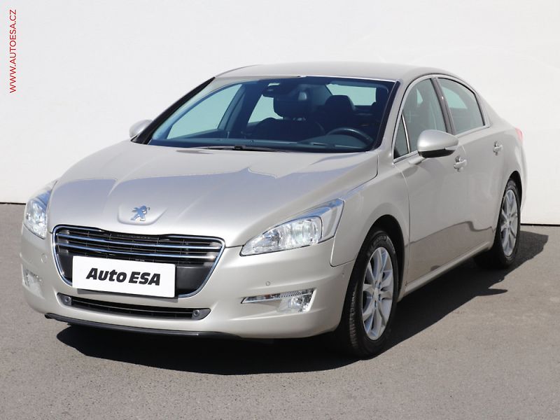 Peugeot 508 (2014) 2.0 HDi, Allure, AT, LED, TZ - fotka 3 z 3