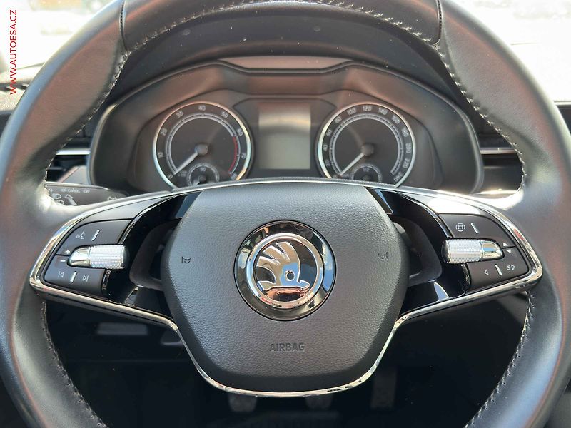 Škoda Scala (2020) 1.5TSi, 2.maj,ČR, LED, panor - fotka 12 z 26