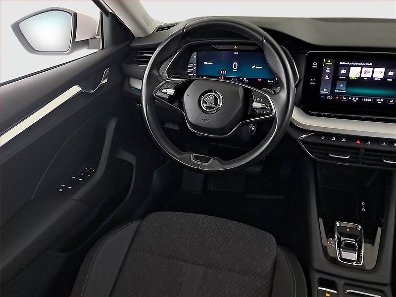 Škoda Octavia (2023) Style 1.5 TSI e-tec, Automat - fotka 7 z 22