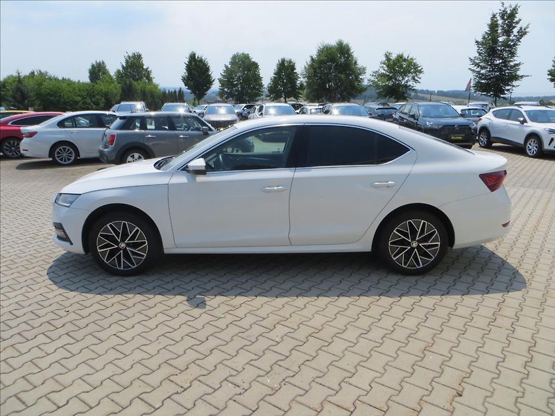 Škoda Octavia 2,0 TDI Style ČR - fotka 4 z 26