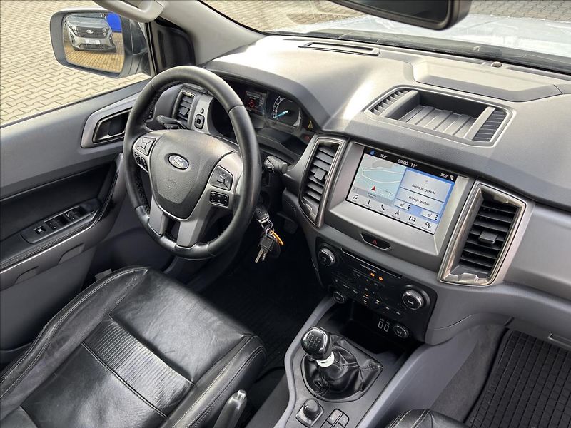 Ford Ranger 3,2 Limited 147kW DPH - fotka 21 z 37