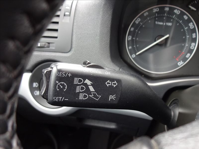 Škoda Octavia 1.8 TSI SPORT   GO MOTORU - fotka 39 z 57