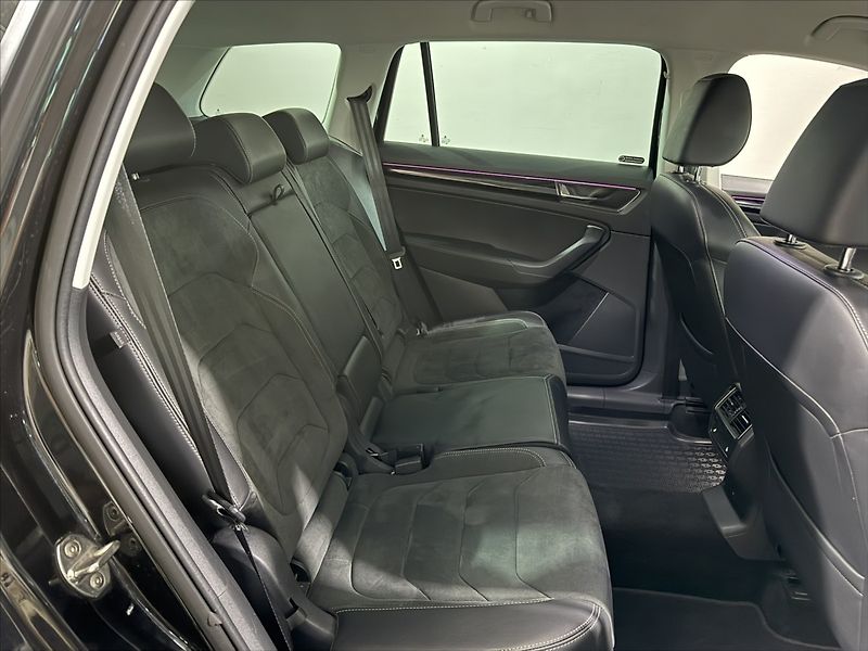 Škoda Kodiaq 2,0   TDI DSG 110KW STYLE PLUS - fotka 28 z 38