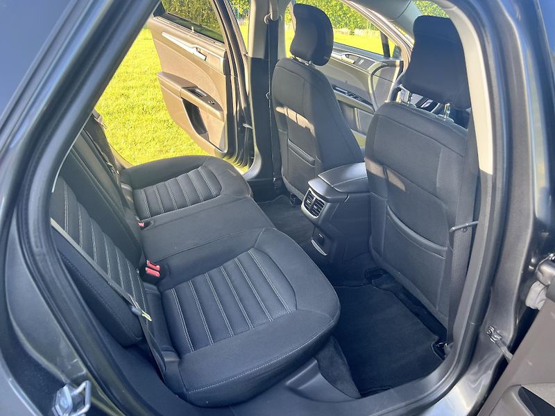 Ford Mondeo 2.0TDCI 110KW,NAVI,SAMOPARK - fotka 20 z 48
