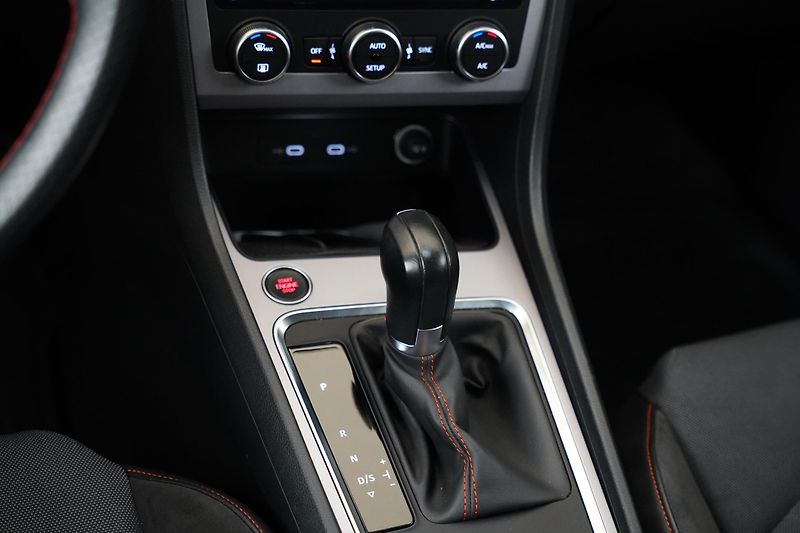 Seat Ateca - fotka 23 z 27