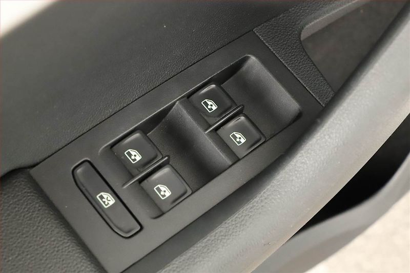 Škoda Octavia (2020) Ambition 1.5 TSI, ČR,1.maj - fotka 8 z 15