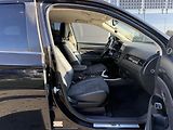 Mitsubishi Outlander (2017) - náhled 31